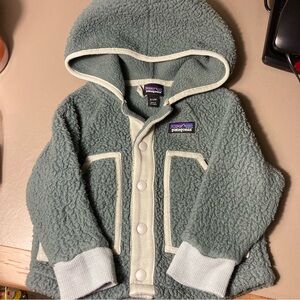 Patagonia Kids Jacket in Green and Cream